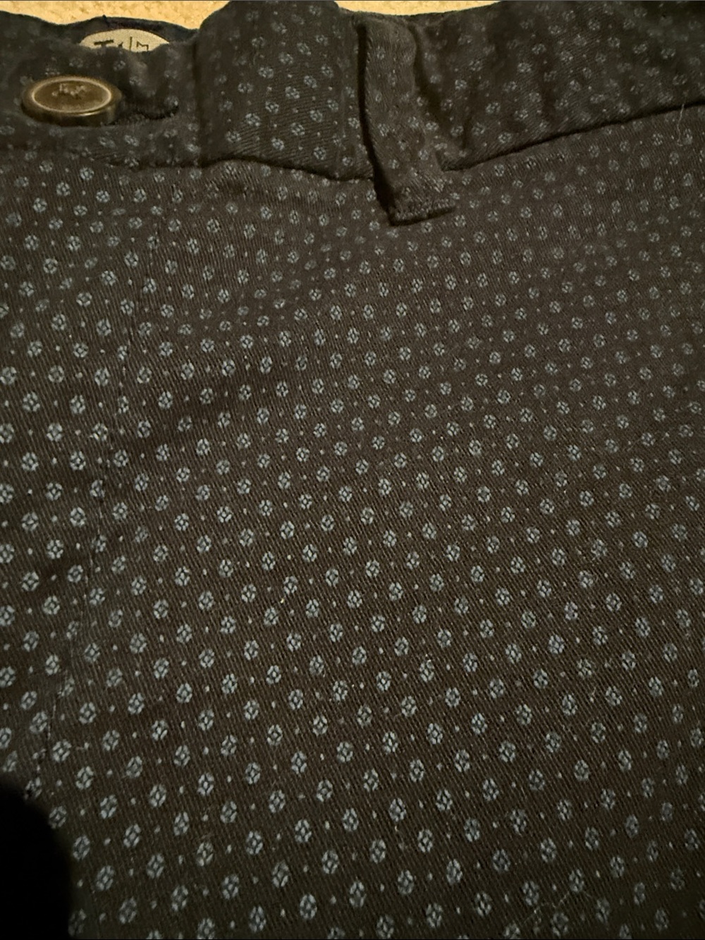 Men's Flat-Front Navy Shorts with Micro Pattern - Picture 2 of 4